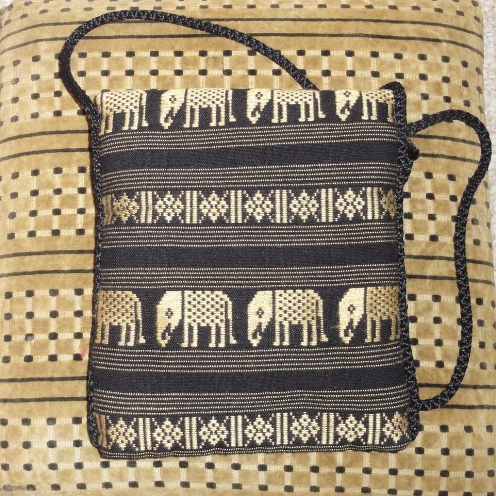 Silk Shoulder Purse Hand (Brought from Thailand)